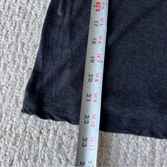 Vince Women's Essential Long Sleeve Tee - Picture 8 of 9